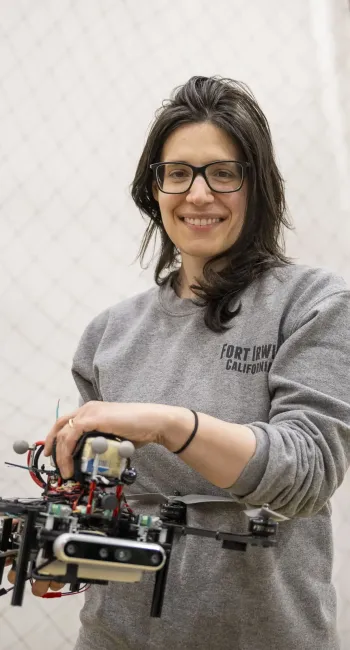  Wennie Tabib holding a drone
